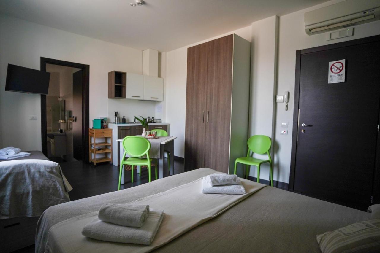 Bnbook Residence Matteotti Novara Eksteriør billede